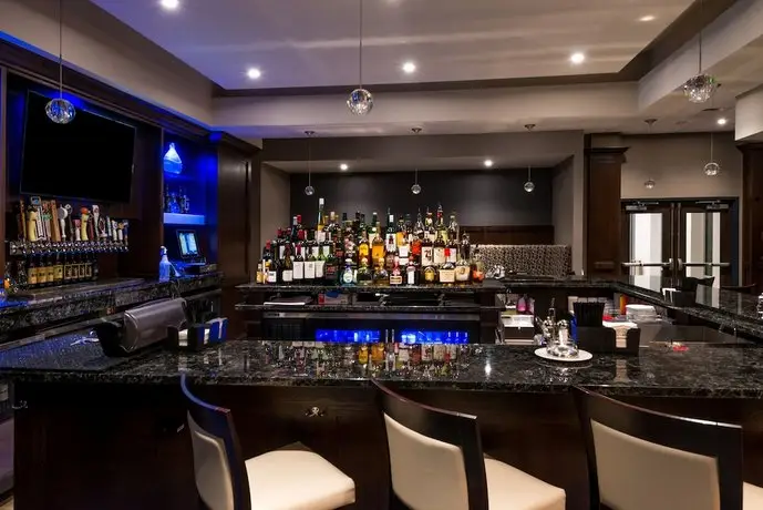 Holiday Inn & Suites - Farmington Hills - Detroit NW 