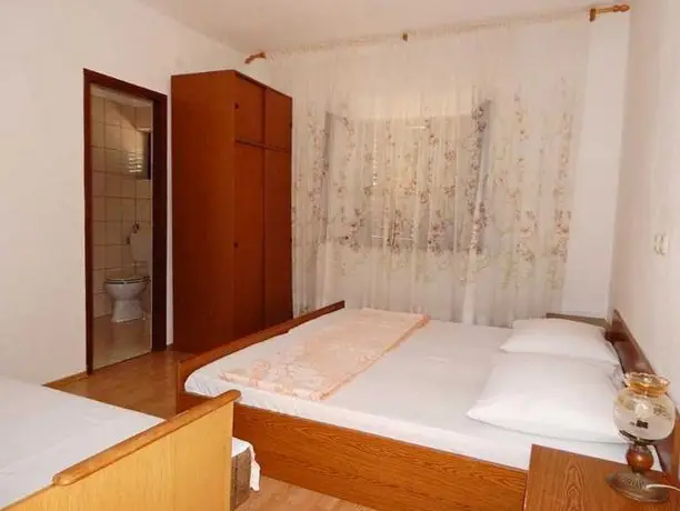 Guesthouse Panorama Metajna