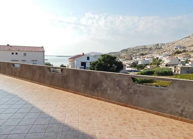 Guesthouse Panorama Metajna