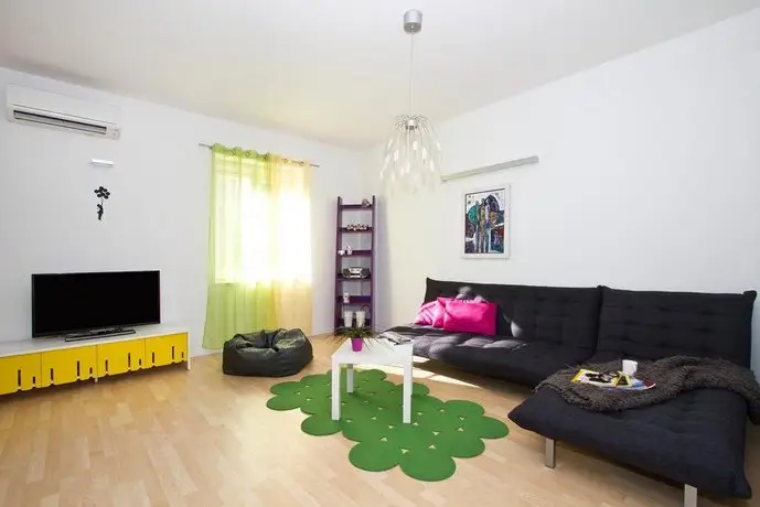 Sunshine Apartment Bacvice 