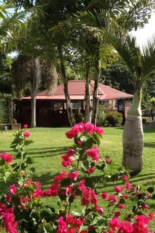 Le bungalow des bougainvilliers