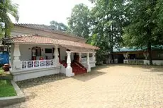 OYO 9826 Garden Villa 