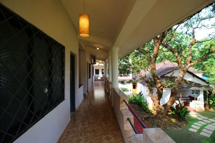 OYO 9826 Garden Villa 