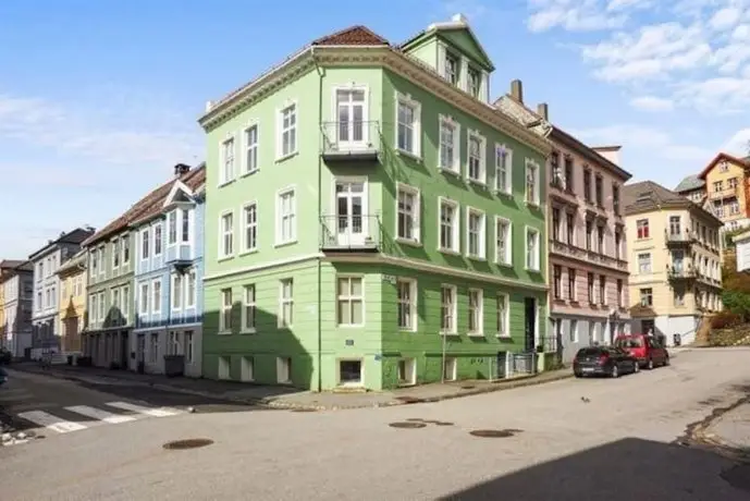 Modern Apartment With Balcony Bergen