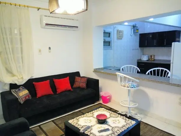 Zahraa Almaadi Apartment 2 