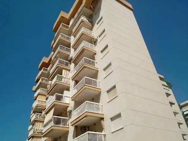 Apartamentos Gandia Grau y Playa 3000 