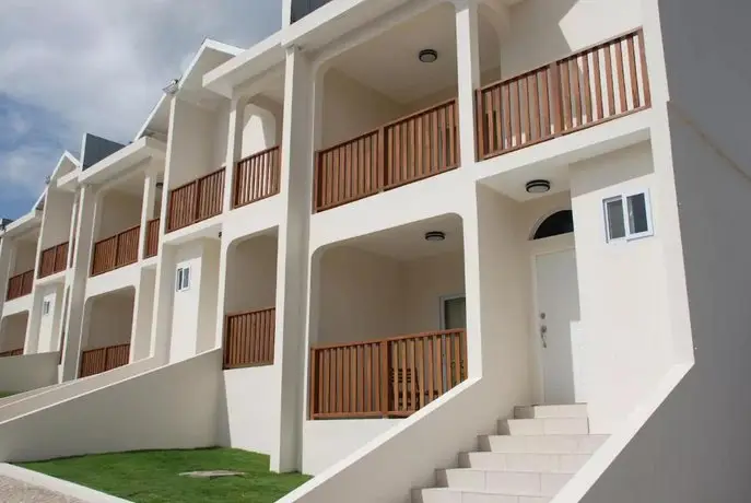 Luxury 2BR Home facing Beach w/Pool Montego Bay 5