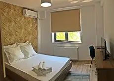 Lira Holiday Apartments 