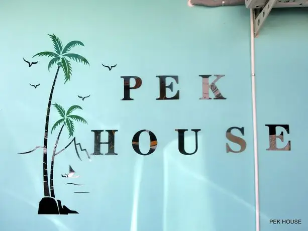 Pek House 