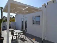 Makronissos Beach Studio 