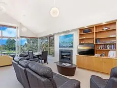 Shearwater Penthouse Apartment 