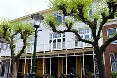 2l Hof Van Holland Apartments 