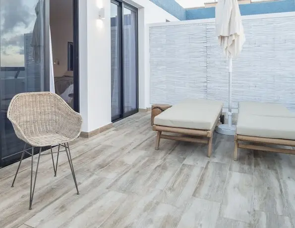 Edem II apartamento de diseno vista mar piscina climatizada by Lightbooking 