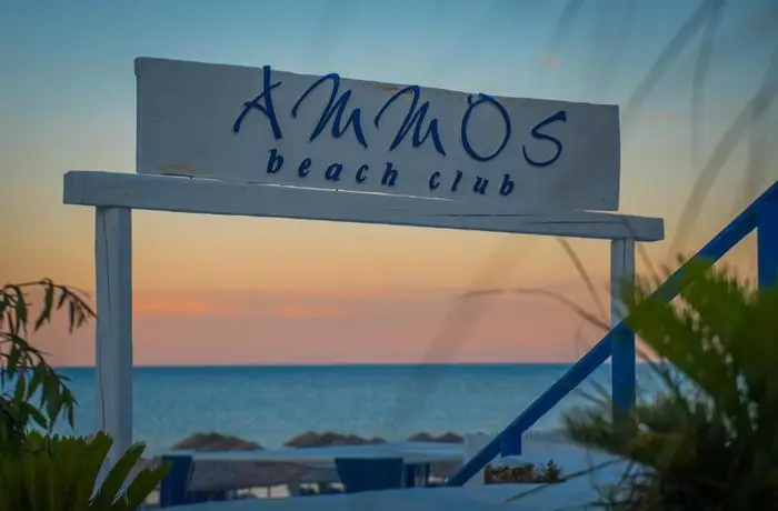 Ammos Beachfront Luxury Rooms 