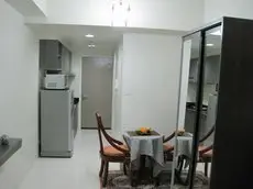 Serviced Suite at The Currency Ortigas Manila 