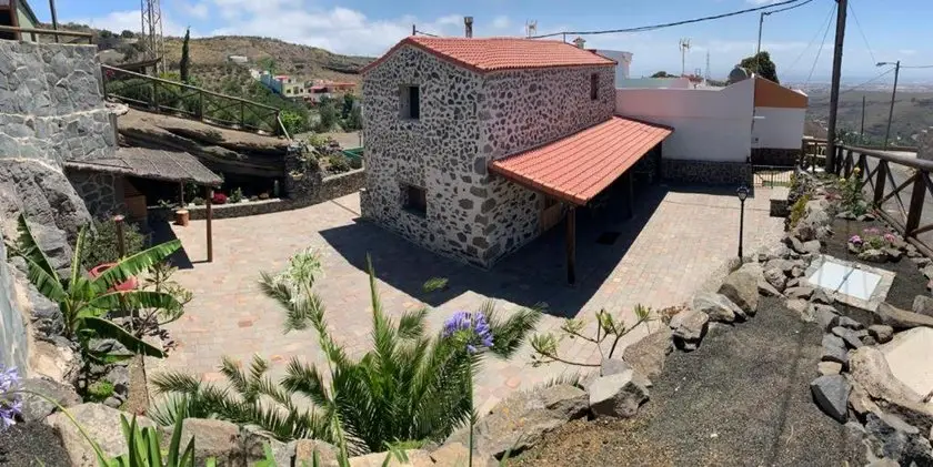 Palmital bajo casa canaria