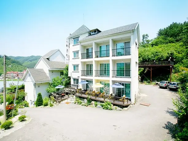 Mountain Pension Chuncheon 