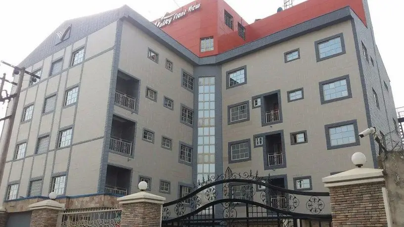 Valley Front View Hotel