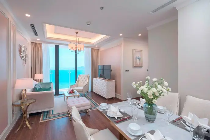 Vinpearl Condotel Empire Nha Trang 