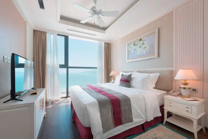 Vinpearl Condotel Empire Nha Trang 