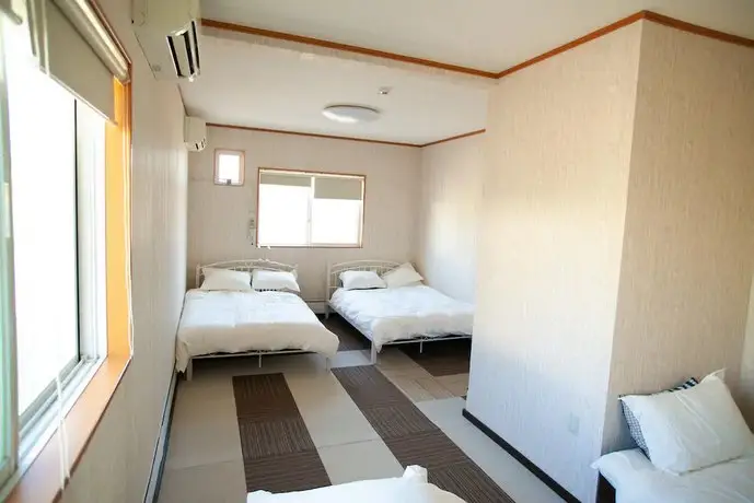 Ishigakijima Sunflower House - Hostel 