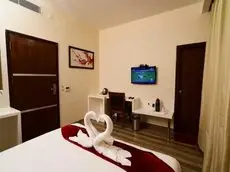 Hotel Swan Zirakpur 