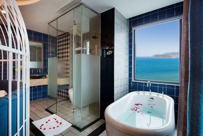 Aaron Hotel Nha Trang 