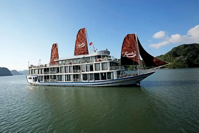 Lapinta Cruise Lan Ha Bay