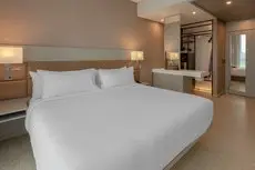 AC Hotel By Marriott Santa Marta 