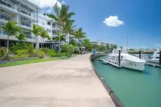 Luxury Marina View Apartment Airlie Beach 