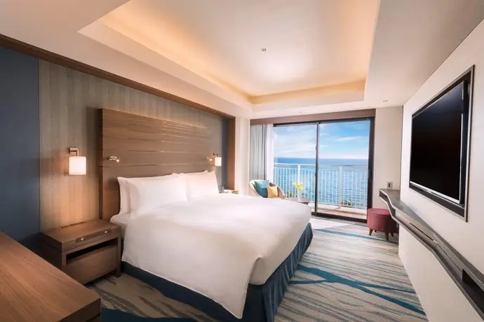 DoubleTree by Hilton Okinawa Chatan Resort 