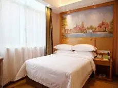 Vienna Hotel Qingyuan Yingde Guangming Road 