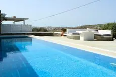 Elena's luxury apartments and villa 