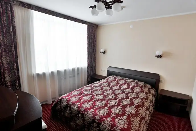 Neftyanik Hotel Tyumen 