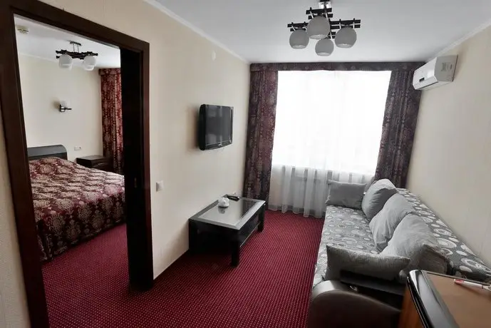 Neftyanik Hotel Tyumen 