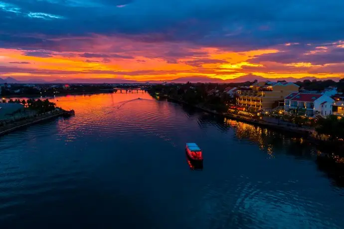 Little Riverside Hoi An A Luxury Hotel & Spa 