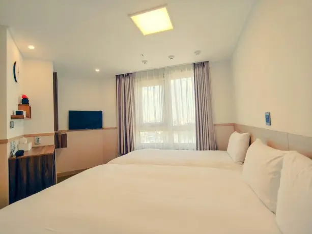 Hotel Kenny Seogwipo 