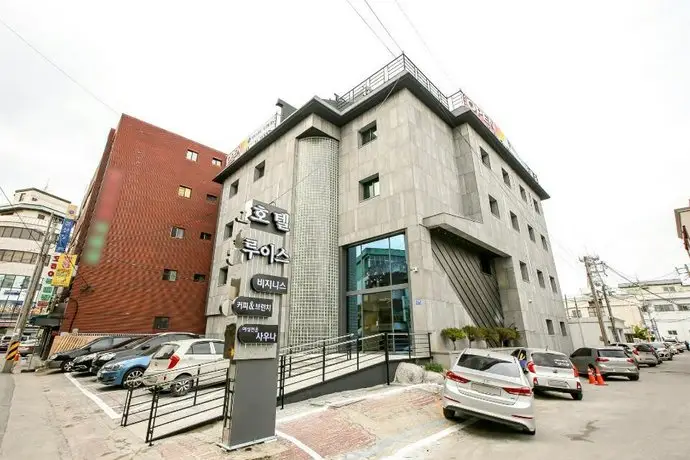 Louis Hotel Gangneung