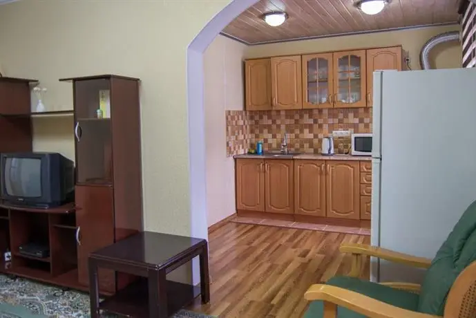 City Center Apartment On Ayni 