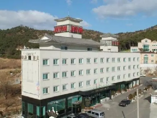 Ulwang Tourist Hotel