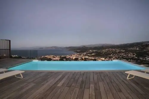 Exceptional panoramic view Villa