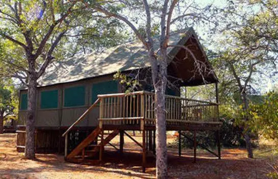 Iphofolo Lodge 