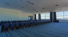 Ever Caparica Beach & Conference Hotel 