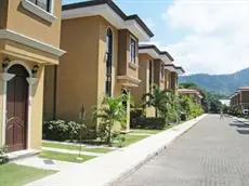 Arrecifes Condominium 