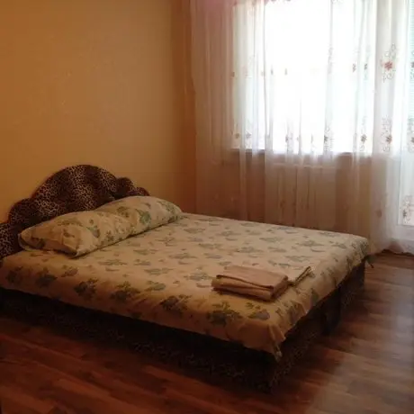 Apartment Boulevard Budivel'nykiv 43