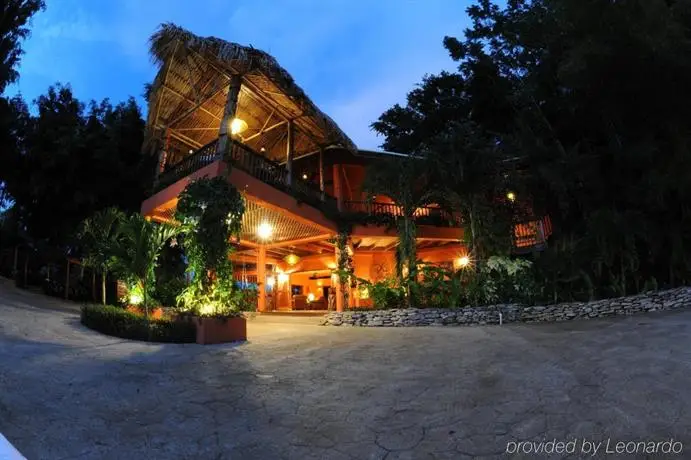 Machaca Hill Lodge