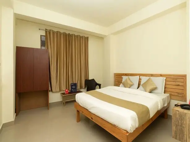 OYO 10796 Hotel Travellers INN