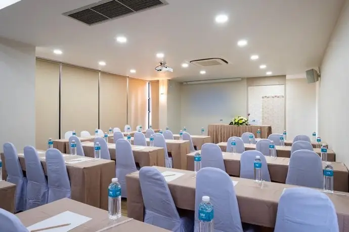 S 22 Hotel Suratthani 