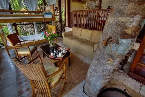 Belize Tree House Resort at Caves Branch