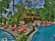 Belize Tree House Resort at Caves Branch 